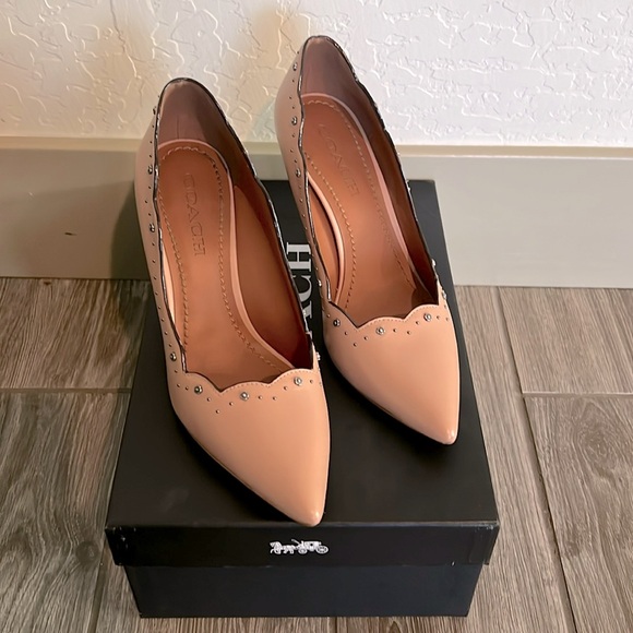 Coach Heels - Picture 1 of 7
